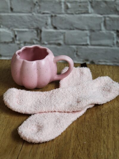 coffret pink pumpkin mug et chaussettes rose