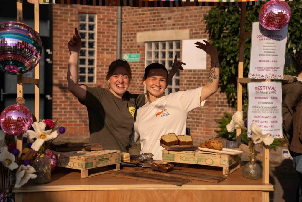 stand wilder avec patisserie de notre marché de la filature producteurs et créateurs